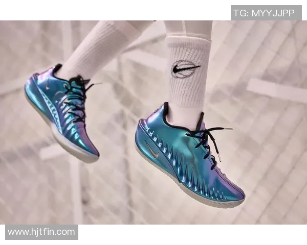 Nike如何通过创新与科技重塑足球运动的未来与魅力